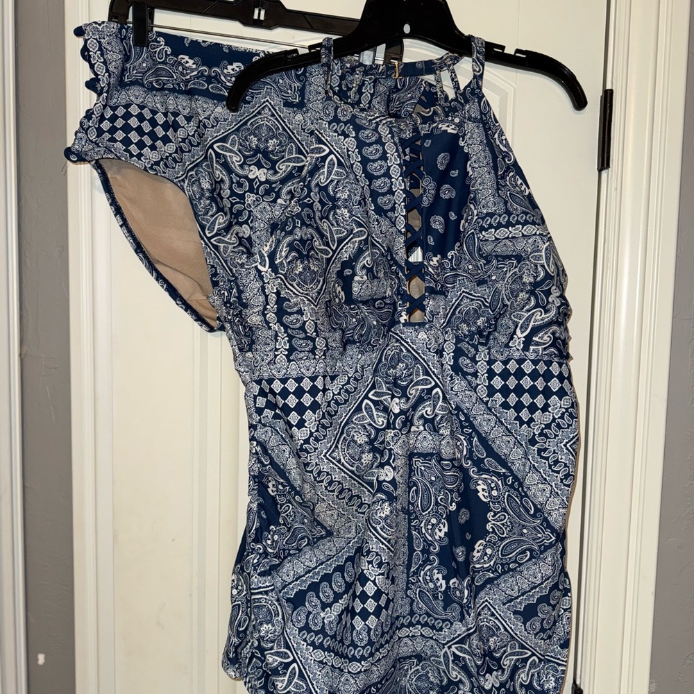 Cacique Blue and White Paisley Swimsuit bottoms
